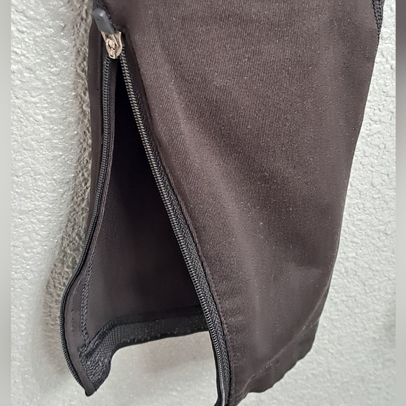 The North Face Women's Black Leggings  Size S/P - Picture 7 of 8